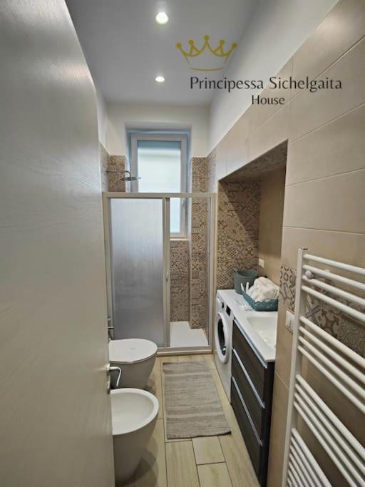 Principessa Sichelgaita House Vila Salerno Exterior foto